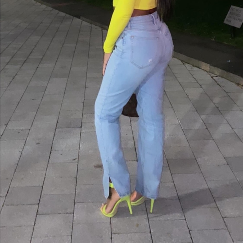 Abercrombie & Fitch 90s Straight Ultra High Rise Jeans